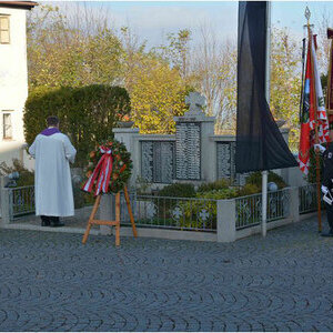 Gedächtnisfeier beim Kriegerdenkmal