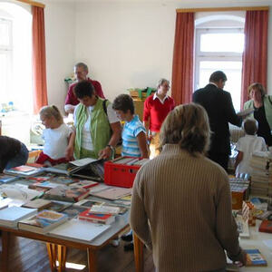 Pfarrflohmarkt
