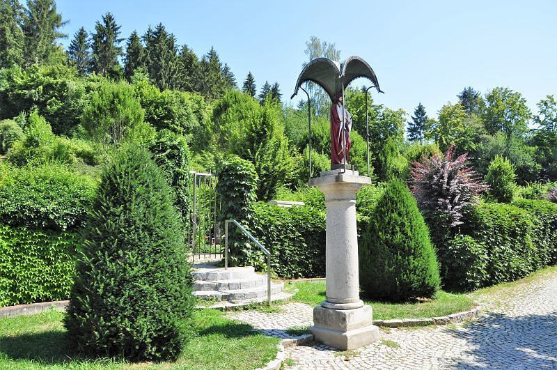 Neuer-Friedhof