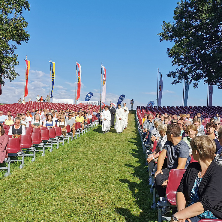 Ökumenischer Gottesdienst am Würfelspielgelände