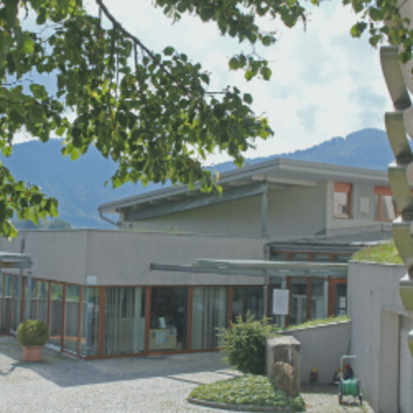 Eingang zum Haus der Dorfgemeinschaft / unbek. (HdD) Eingang zum Haus der Dorfgemeinschaft