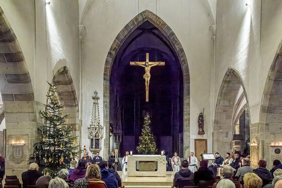 Den vom Forum der christlichen Kirchen in Oberösterreich getragenen Gottesdienst feierten Repräsentant:innen von zehn christlichen Kirchen mit.