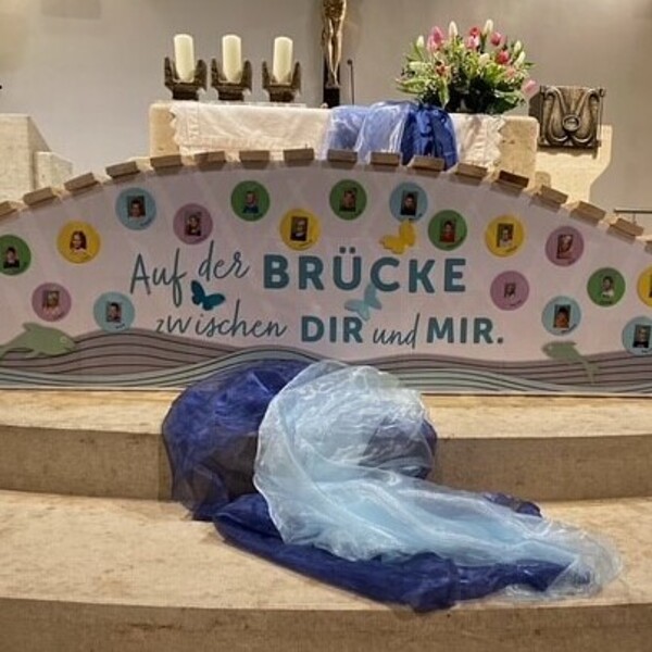 Vorstellungsgottesdienst der Erstkommunionkinder / © Pfarrgemeinde Dietach Vorstellungsgottesdienst der Erstkommunionkinder