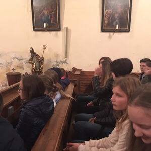 MinistrantInnen treffen den Bischof